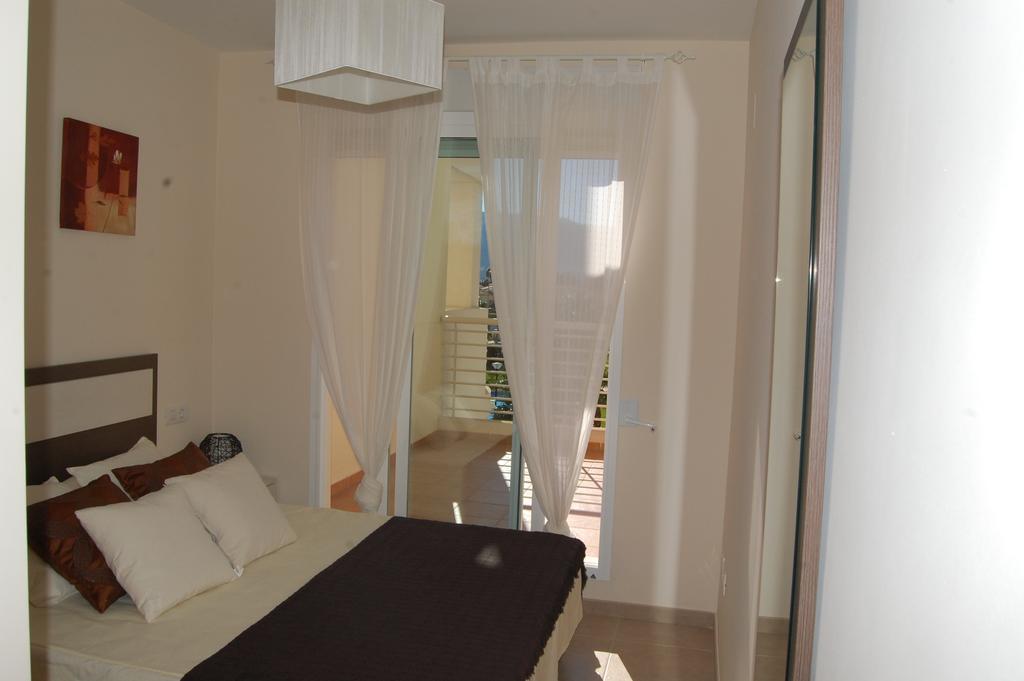 Coll Verd Apartment 데니아 객실 사진